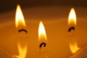 three-candle-flames-1431851138Otn