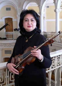 zahra-guliyeva-217x300