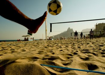 Al via il FootVolley