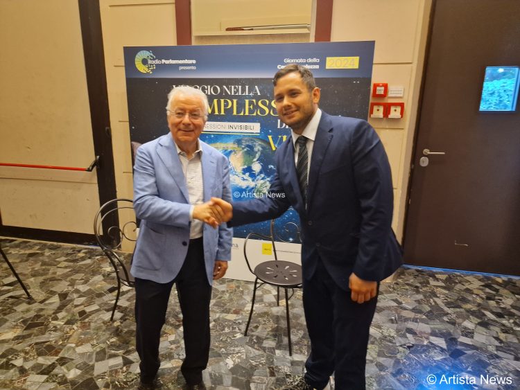 Il Dott. Emanuele Caracci con Federico Faggin